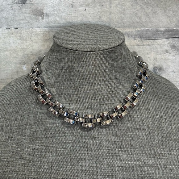 Kate Spade Silver Necklace